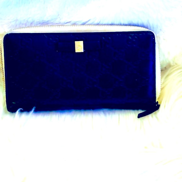 - Authentic Ultra Rare Gucci Leather Wallet. - Picture 11 of 15